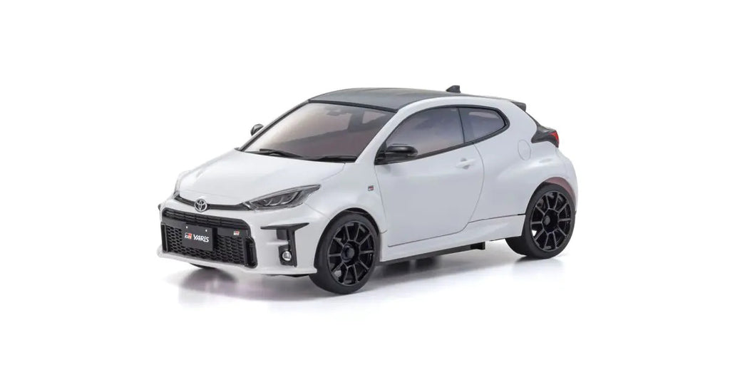 MINI-Z RWD MR-04 readysetToyota GR YARIS Platinum White Pearl Mica - view 3