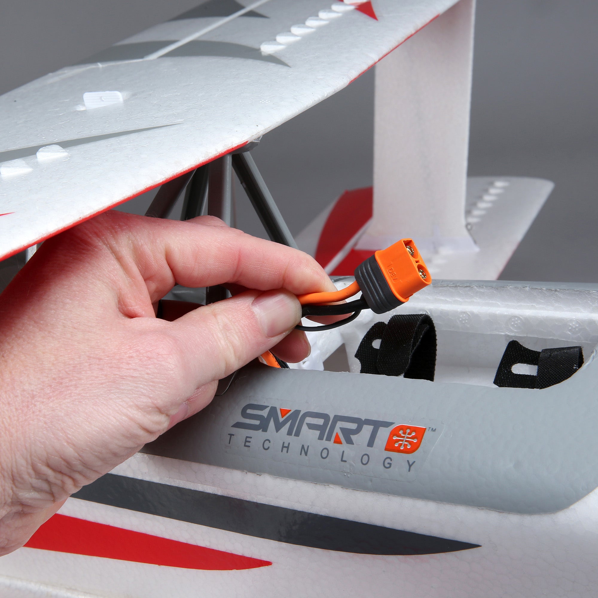 E-flite Ultimate 3D Smart BNF Basic with AS3X and SAFE, 950mm