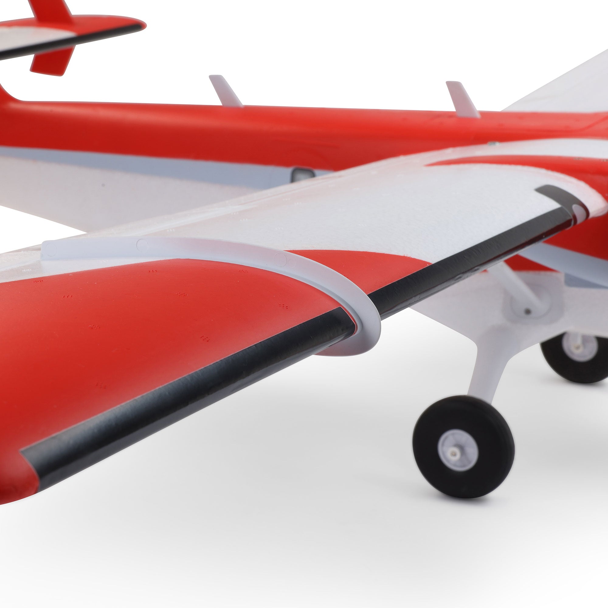 E-flite DHC-6 Twin Otter 1.4m BNF Basic with AS3X+ and SAFE Select Combo with Floats