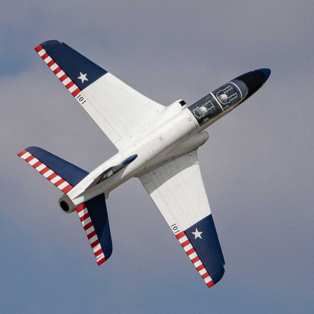 Hangar 9 Hawk/T-45 140-160N ARF with Retract Set, KingTech K-160G4+ and Spektrum Servos