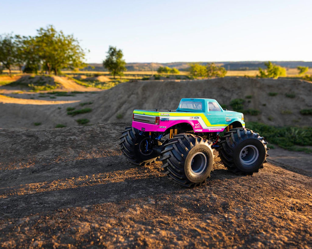 JConcepts Reactor Stage 2 "Wolf" 1/10 Electric 4x4 Monster Truck Kit (Racer)