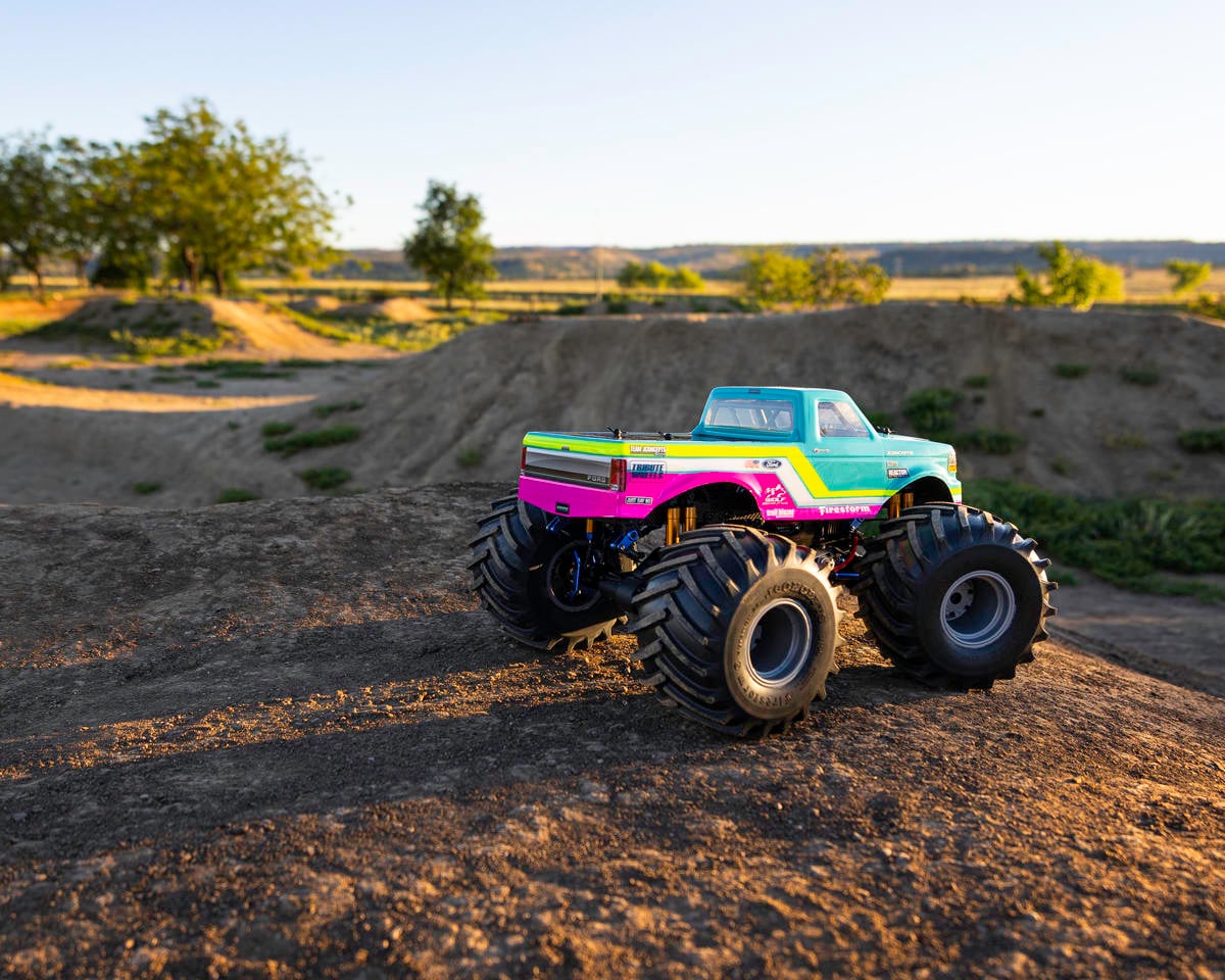 JConcepts Reactor Stage 2 "Wolf" 1/10 Electric 4x4 Monster Truck Kit (Racer)