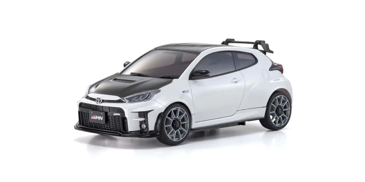 ASC MA020 Toyota GRMN YARIS CIRCUIT PACKAGE White Pearl - view 1